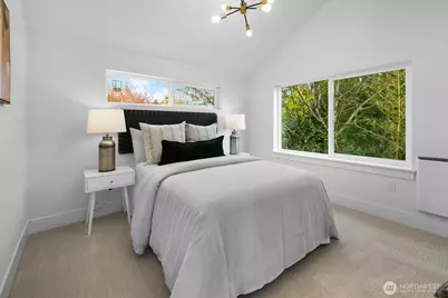320 N 84th Street, Seattle, WA 98103 - Photo 19