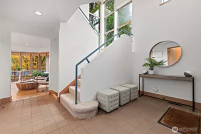 930 37th Avenue, Seattle, WA 98122 - Photo 3