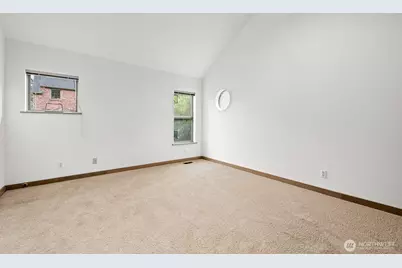 930 37th Avenue, Seattle, WA 98122 - Photo 25
