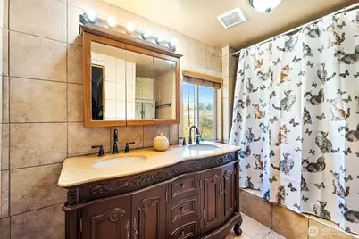 38013 26th Avenue S, Roy, WA 98580 - Photo 17