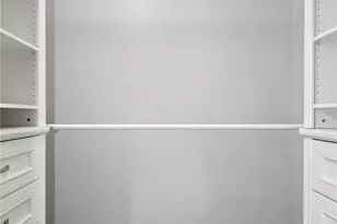 2100 3rd Ave, Seattle, WA 98121 - Photo 19