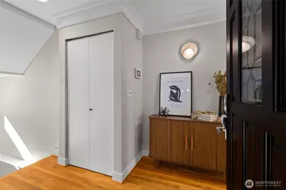 3513 S Leschi Place, Seattle, WA 98144 - Photo 7