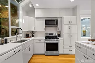 3513 S Leschi Pl, Seattle, WA 98144 - Photo 19