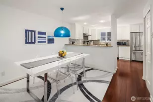 379 100th Ave NE, Bellevue, WA 98004 - Photo 9