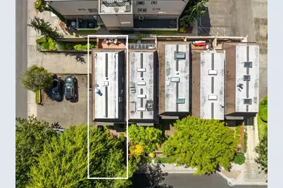 379 100th Avenue NE #A, Bellevue, WA 98004 - Photo 29