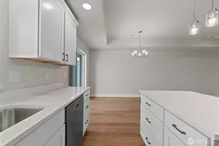 1030 Finch Ln, Wenatchee, WA 98801 - Photo 9