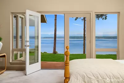 1639 S Country Club Drive, Camano Island, WA 98282 - Photo 29