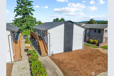 953 7th Avenue, Longview, WA 98632 - Photo 1