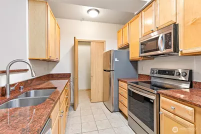 504 Darby Drive #110, Bellingham, WA 98225 - Photo 15