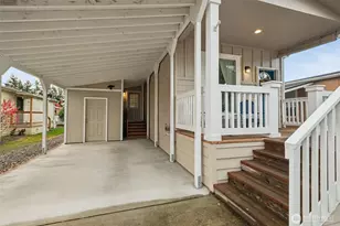 806 Pine Dr, Enumclaw, WA 98022 - Photo 17