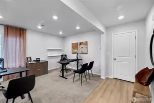 32361 Anchor Ave SE, Black Diamond, WA 98010 - Photo 21