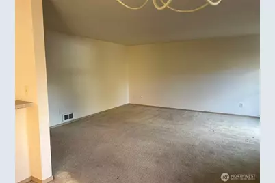 1160 Monroe Avenue NE #D2, Renton, WA 98056 - Photo 9