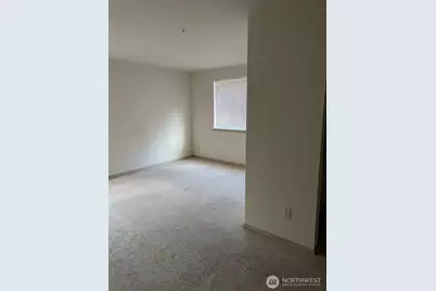 1160 Monroe Avenue NE #D2, Renton, WA 98056 - Photo 3