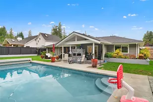 11108 239th Pl SW, Woodway, WA 98020 - Photo 3