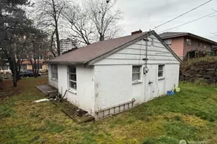 5720 37th Ave S, Seattle, WA 98118 - Photo 3