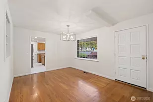 7915 37th Ave S, Seattle, WA 98118 - Photo 7