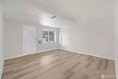 7915 37th Avenue S, Seattle, WA 98118 - Photo 31