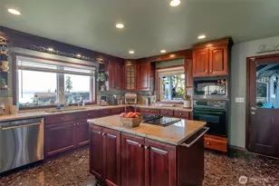 6969 Humphrey Rd, Clinton, WA 98236 - Photo 9