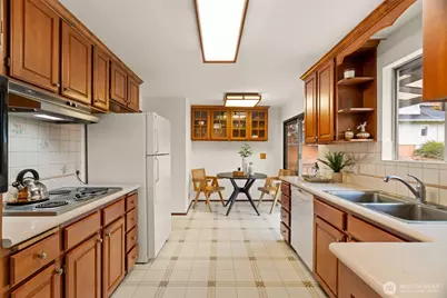 22039 98th Place W, Edmonds, WA 98020 - Photo 11
