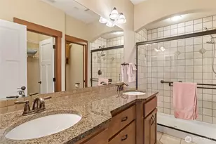 1051 N Baker Ave, East Wenatchee, WA 98802 - Photo 29