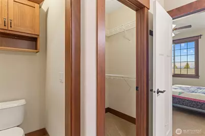 1051 N Baker Avenue #B203, East Wenatchee, WA 98802 - Photo 27