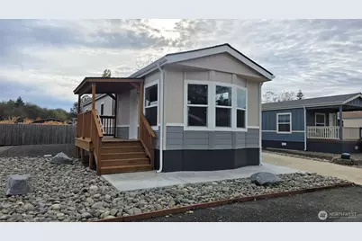 2010 Broadway Avenue #38, Hoquiam, WA 98550 - Photo 1