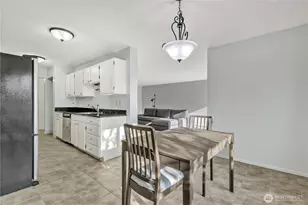 4545 Sand Point Way NE, Seattle, WA 98105 - Photo 11