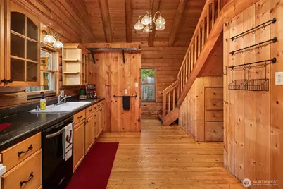 4 E Mountain View Road, Camano Island, WA 98282 - Photo 11