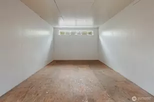 4 E Mountain View Rd, Camano Island, WA 98282 - Photo 23