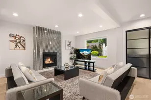 4326 NE 44th St, Seattle, WA 98105 - Photo 15