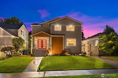 4326 NE 44th Street, Seattle, WA 98105 - Photo 1
