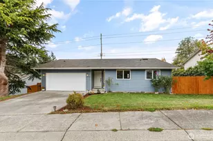 1740 SW Nienhuis St, Oak Harbor, WA 98277 - Photo 1