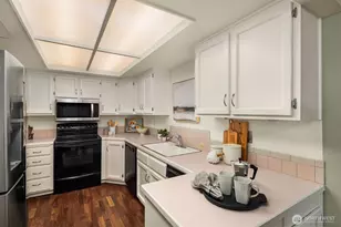 6300 Sand Point Way NE, Seattle, WA 98115 - Photo 5