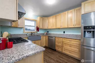 879 N Fruitdale Rd, Sedro Woolley, WA 98284 - Photo 11