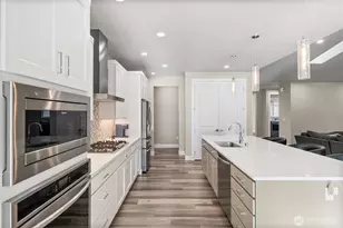 14025 107th Pl NE, Lake Stevens, WA 98258 - Photo 7