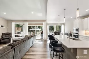 14025 107th Pl NE, Lake Stevens, WA 98258 - Photo 9