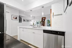 1545 NW 57th St, Seattle, WA 98107 - Photo 5