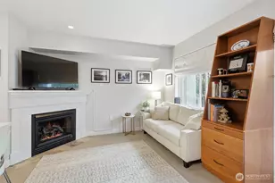 1545 NW 57th St, Seattle, WA 98107 - Photo 9