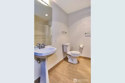 1610 Belmont Avenue #613, Seattle, WA 98122 - Photo 13