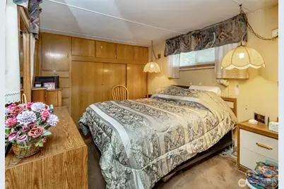 25406 E 37th Avenue E, Spanaway, WA 98387 - Photo 23