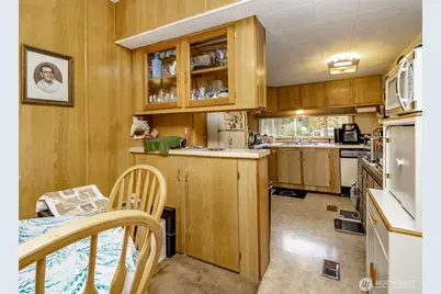 25406 E 37th Avenue E, Spanaway, WA 98387 - Photo 13