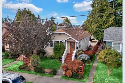 7911 5th Avenue NE #2, Seattle, WA 98115 - Photo 9