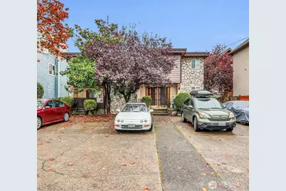 3828 Whitman Avenue N, Seattle, WA 98103 - Photo 1