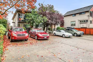 3828 Whitman Ave N, Seattle, WA 98103 - Photo 3