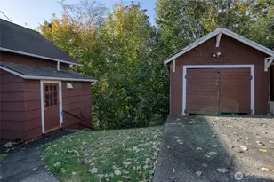 917 N Division St, Aberdeen, WA 98520 - Photo 33