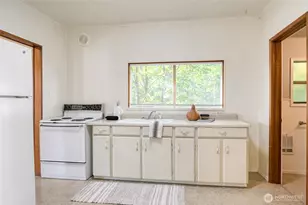 917 N Division St, Aberdeen, WA 98520 - Photo 9