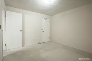 6818 Vail Dr, Lynden, WA 98264 - Photo 13