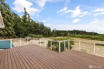2725 Hunt Road, Oak Harbor, WA 98277 - Photo 29