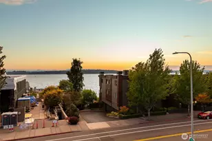 832 Lake St S, Kirkland, WA 98033 - Photo 5