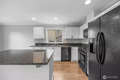 3914 82nd Avenue NE, Marysville, WA 98270 - Photo 7